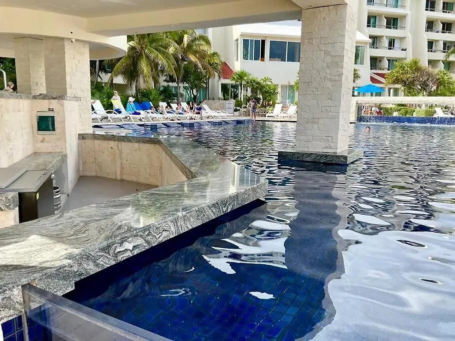 Lovely View, Beach Suite, 10 Min To Airport Hotelz -Sol3710- Cancún México