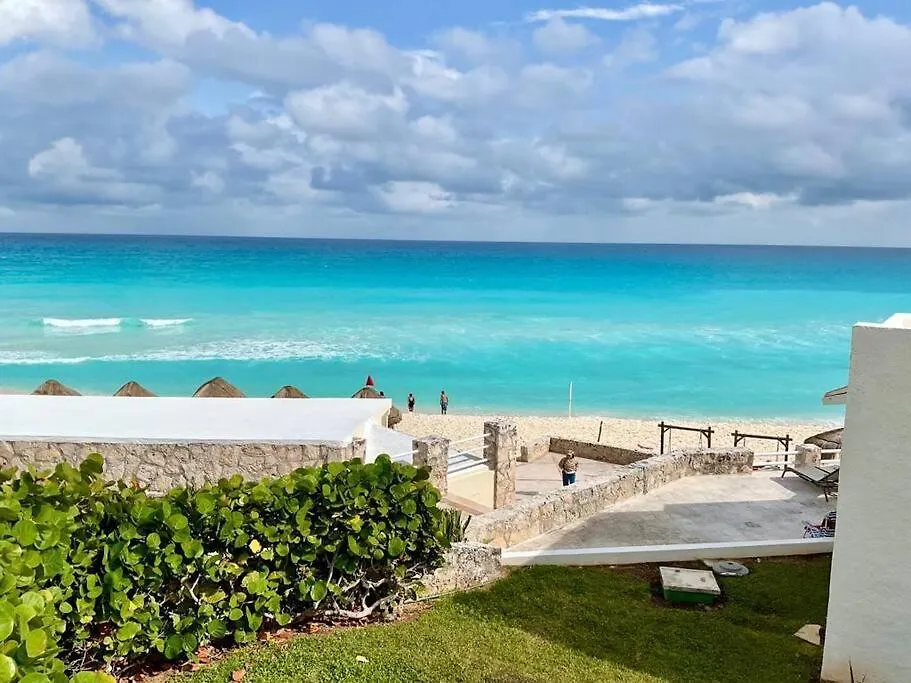 Apartment Lovely View, Beach Suite, 10 Min To Airport Hotelz -Sol3710- Cancún